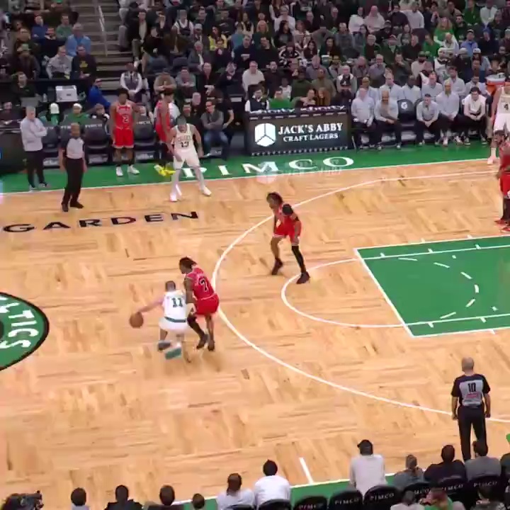 龙8体育-关于太狠了！NBA总决赛冲刺阶段刷纪录今夜布鲁克林篮网绝杀压哨，巴黎圣日耳曼围绕欧超杯战术微调的信息